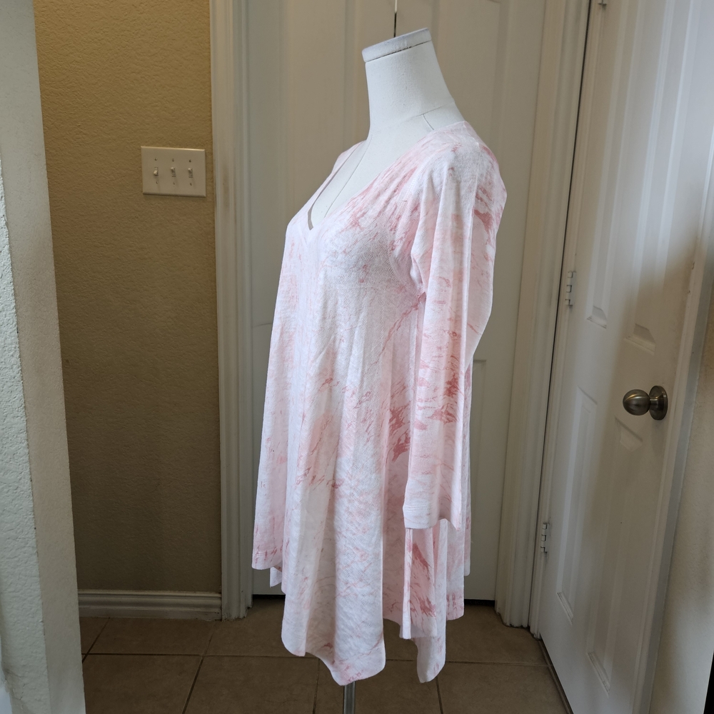 Nally & Millie Pink Marble Print V-Neck Tunic Top – Size XS - Picture 7 of 14